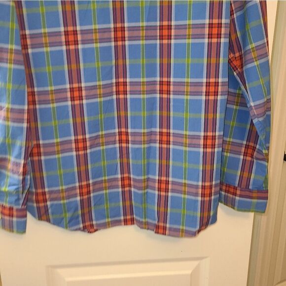 Crown & Ivy Men's Stretch Cotton Button Down Shirt - Picture 9 of 10